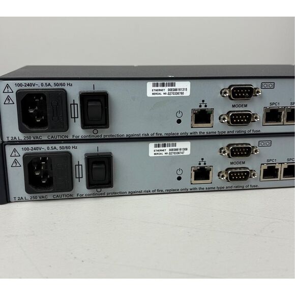 Lot of 2 Avocent DSR1031 8 port KVM over IP Switches - Picture 6 of 9